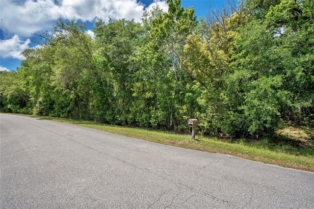 1903 SPRUCE CREEK CIRCLE N, Port Orange, FL 32128