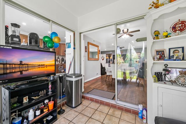 24 COLONIAL CLUB Drive 101, Boynton Beach, FL 33435