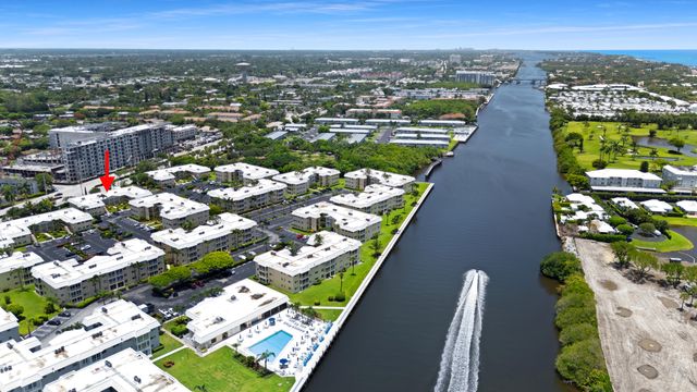 24 COLONIAL CLUB Drive 101, Boynton Beach, FL 33435