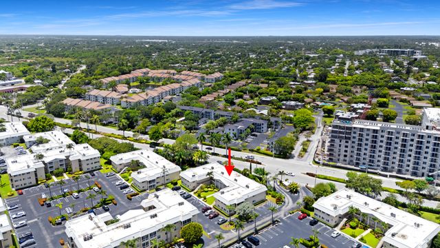24 COLONIAL CLUB Drive 101, Boynton Beach, FL 33435