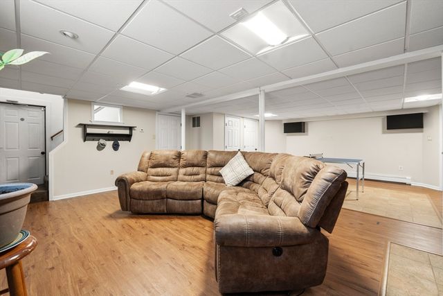 15 Buckskin Path, Plymouth, MA 02360