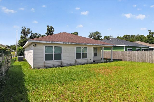 24906 NW 202ND LANE, High Springs, FL 32643
