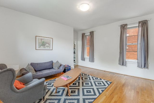 3050 Cleinview Avenue, Cincinnati, OH 45206