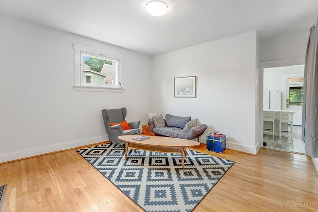 3050 Cleinview Avenue, Cincinnati, OH 45206