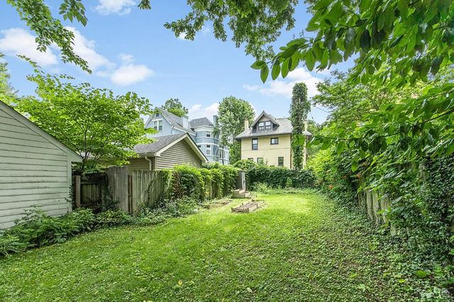 3050 Cleinview Avenue, Cincinnati, OH 45206