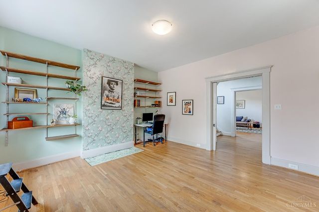 3050 Cleinview Avenue, Cincinnati, OH 45206