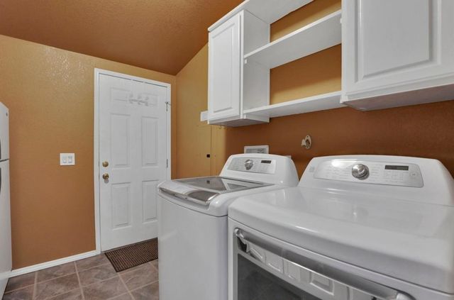 221 Harworth Rd, Newport, WA 99156
