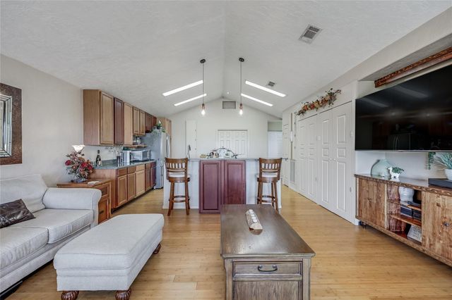 19519 Draper Mountain TRL, Lago Vista, TX 78645