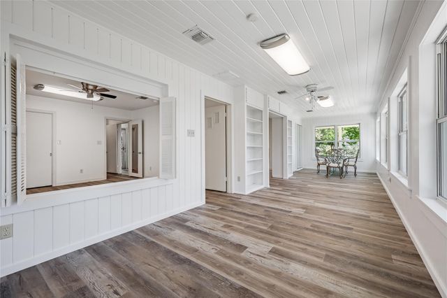 19519 Draper Mountain TRL, Lago Vista, TX 78645
