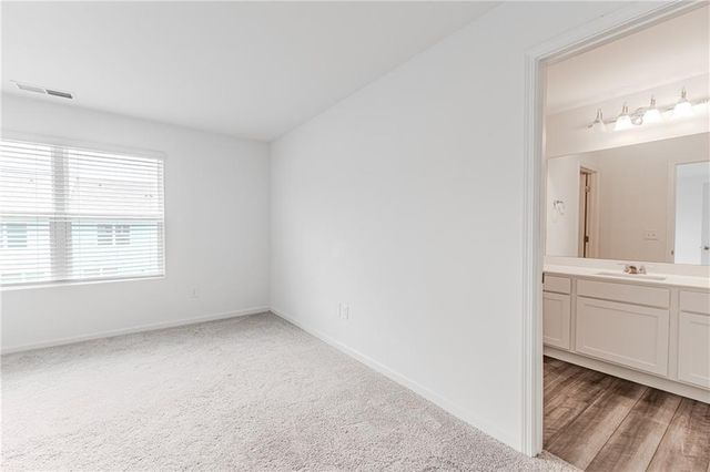 1049 Paddington Drive, Cartersville, GA 30120