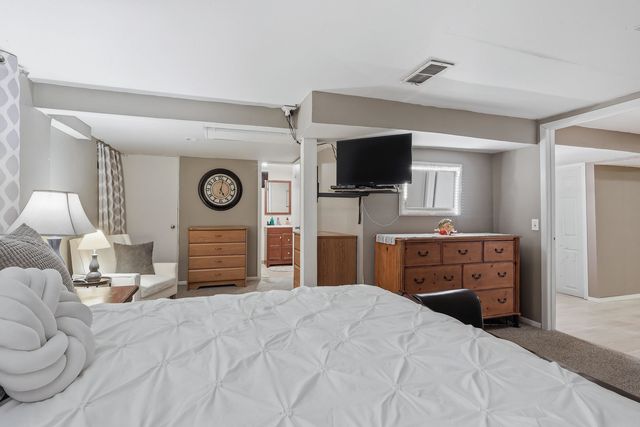 1920 E 31st Street, Davenport, IA 52807