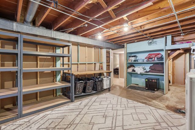 1920 E 31st Street, Davenport, IA 52807