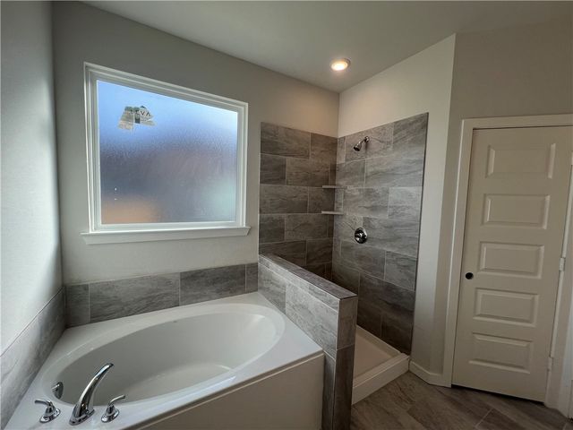 1907 Viva Road, Bryan, TX 77807