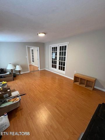 1116 Bob Armes Circle, Wartburg, TN 37887