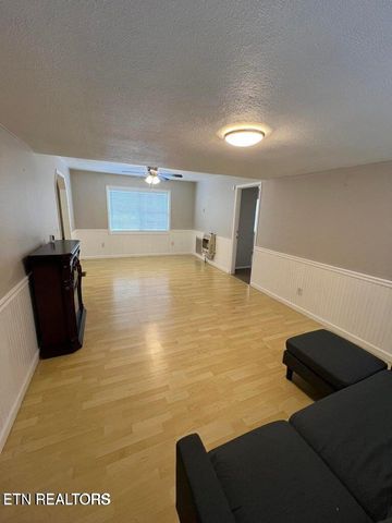 1116 Bob Armes Circle, Wartburg, TN 37887