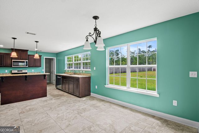 172 Grandview Drive, Hinesville, GA 31313