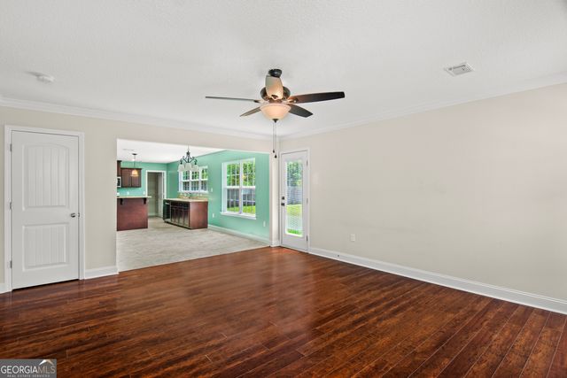 172 Grandview Drive, Hinesville, GA 31313