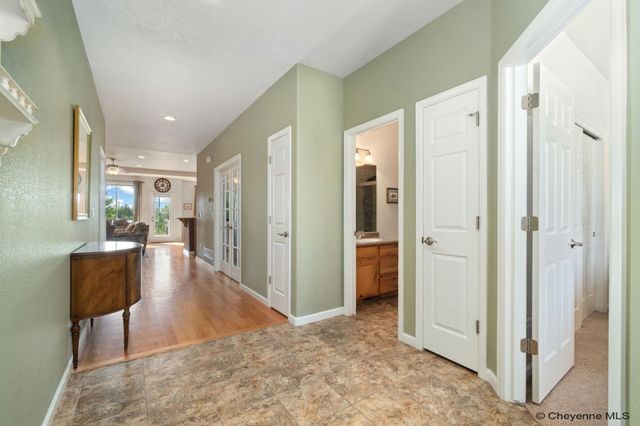6700 PARADISE POINTE, Cheyenne, WY 82009