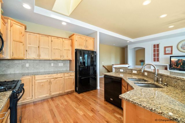 6700 PARADISE POINTE, Cheyenne, WY 82009