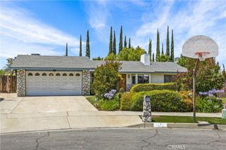 1171 Canyon View Lane, Colton, CA 92324