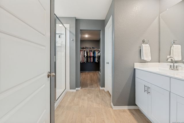 438 KAYDEN PT, New Braunfels, TX 78130