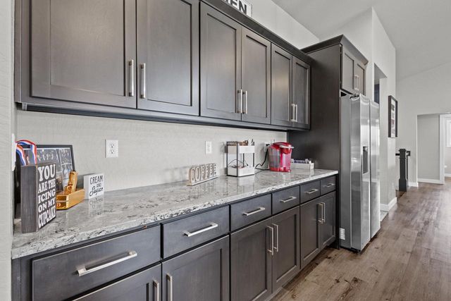 2909 GRAND CYPRESS LANE, Green Bay, WI 54311