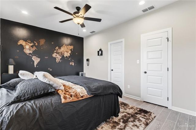 917 Yellow Bells Street, Edinburg, TX 78541