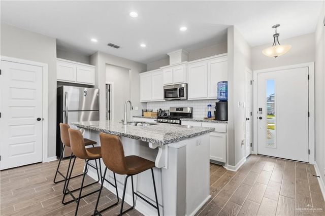 917 Yellow Bells Street, Edinburg, TX 78541