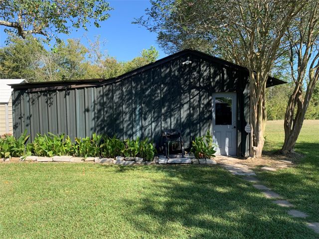 1730 Rymal Road, Alvin, TX 77511