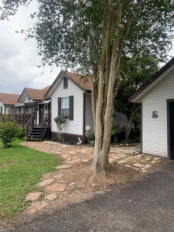 1730 Rymal Road, Alvin, TX 77511