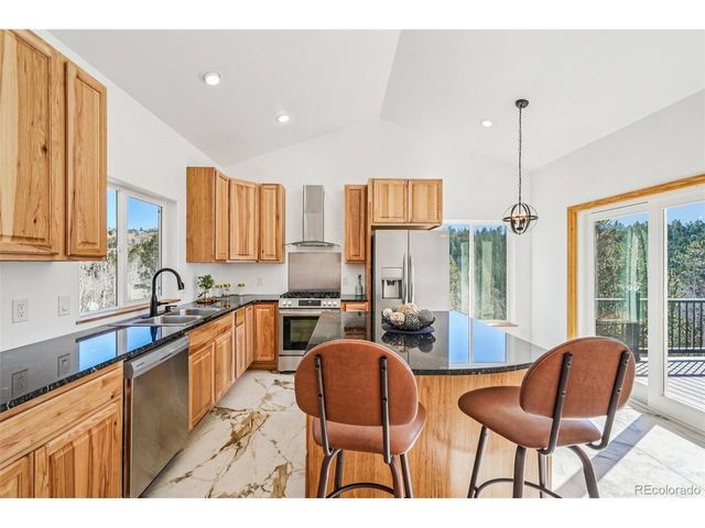 507 Yorktown Rd, Cripple Creek, CO 80813