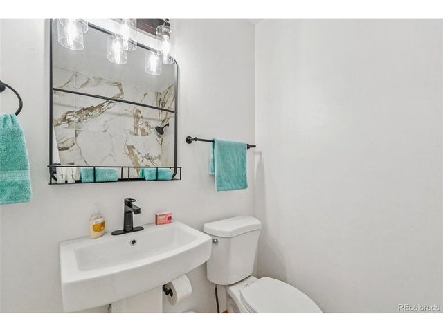 507 Yorktown Rd, Cripple Creek, CO 80813