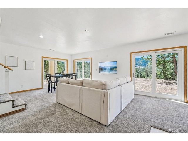 507 Yorktown Rd, Cripple Creek, CO 80813