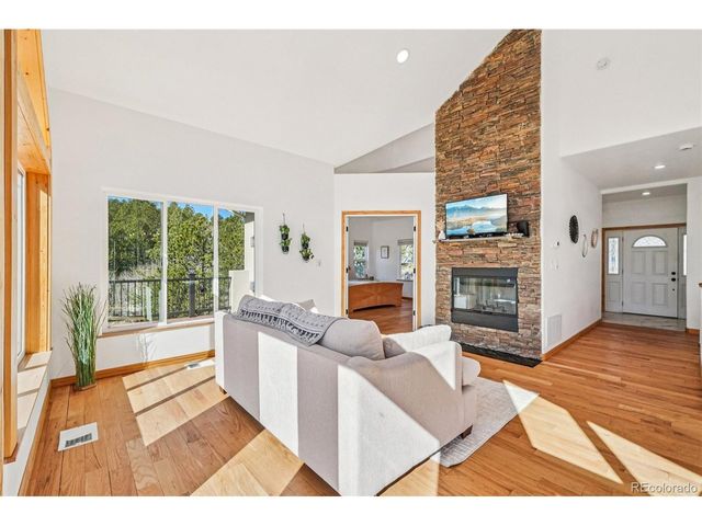 507 Yorktown Rd, Cripple Creek, CO 80813