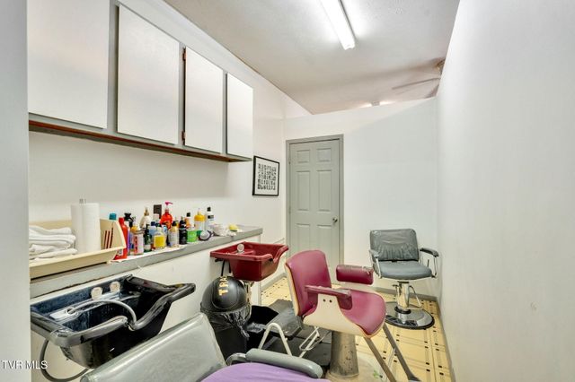 333 East Sullivan Street, Kingsport, TN 37660