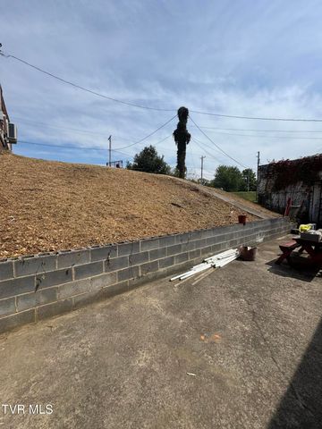 333 East Sullivan Street, Kingsport, TN 37660