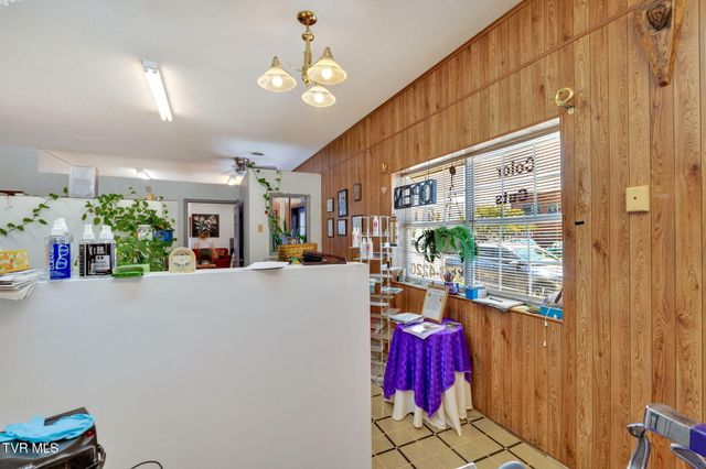 333 East Sullivan Street, Kingsport, TN 37660