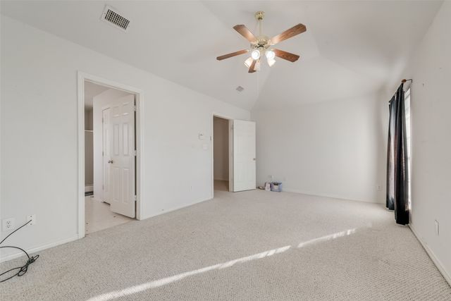 232 W Willow Creek Drive, Glenn Heights, TX 75154