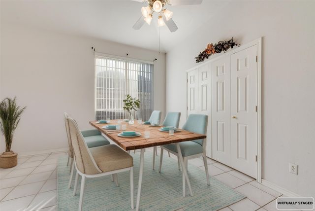 232 W Willow Creek Drive, Glenn Heights, TX 75154