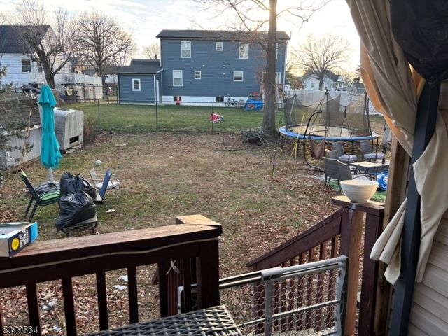 52 Hawthorne Dr, Franklin Twp., NJ 08873