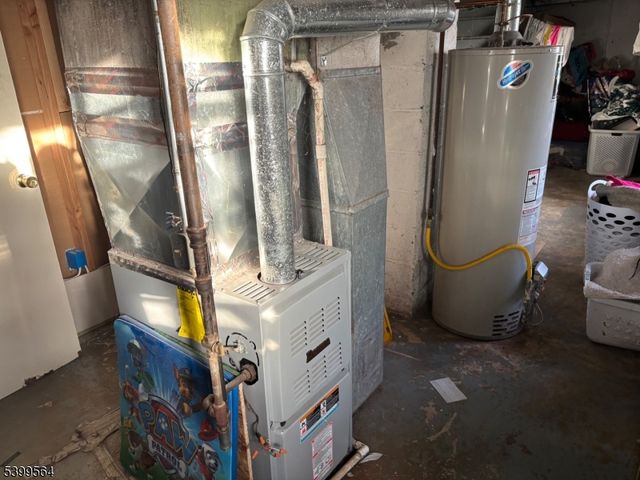 52 Hawthorne Dr, Franklin Twp., NJ 08873