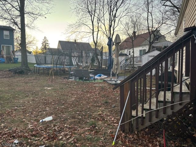 52 Hawthorne Dr, Franklin Twp., NJ 08873