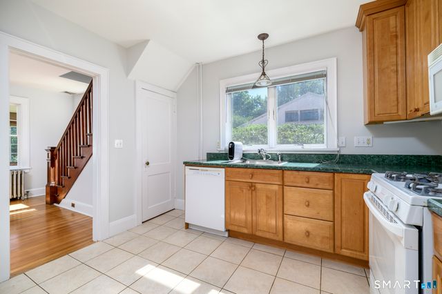 162 Toms Road, Stamford, CT 06906