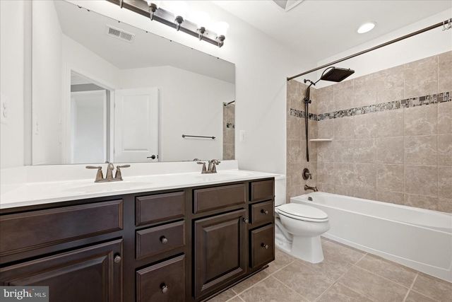26780 CRUSHER DR, Chantilly, VA 20152