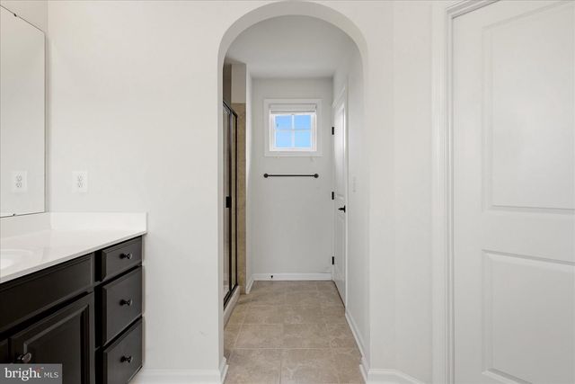 26780 CRUSHER DR, Chantilly, VA 20152