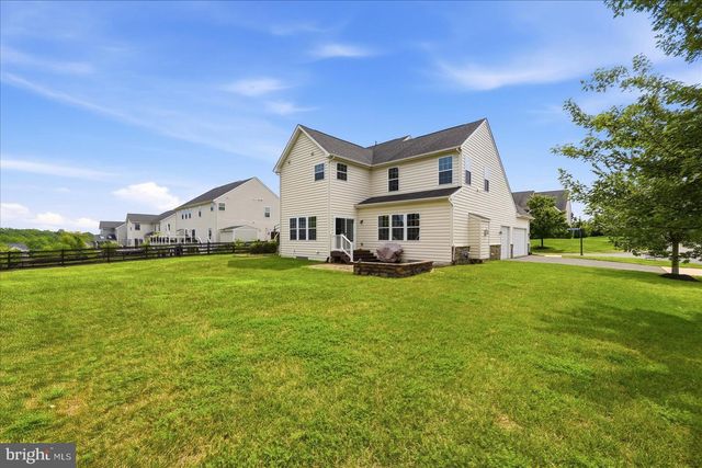 26780 CRUSHER DR, Chantilly, VA 20152