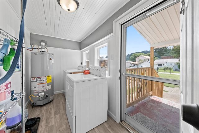 3613 Piedmont Rd, Huntington, WV 25704