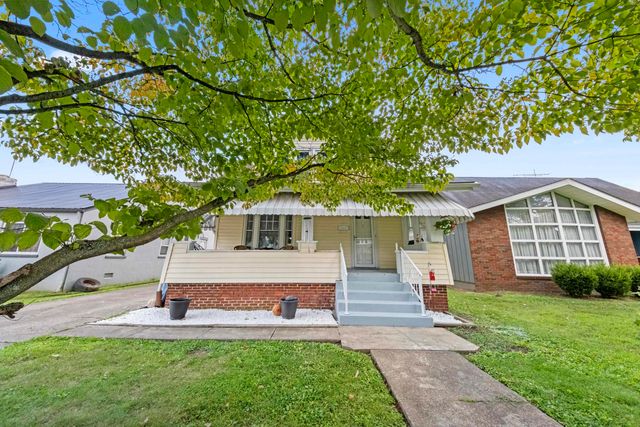 3613 Piedmont Rd, Huntington, WV 25704