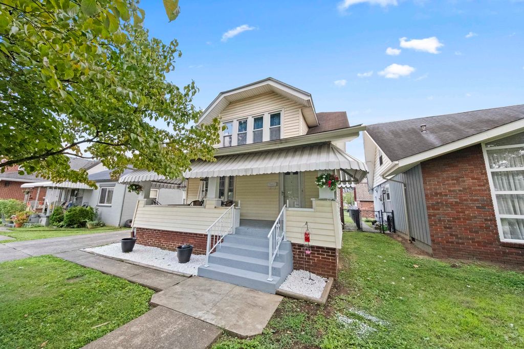3613 Piedmont Rd, Huntington, WV 25704