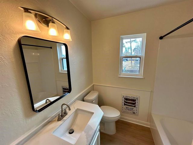 6275 Westgate Drive, Beaumont, TX 77706